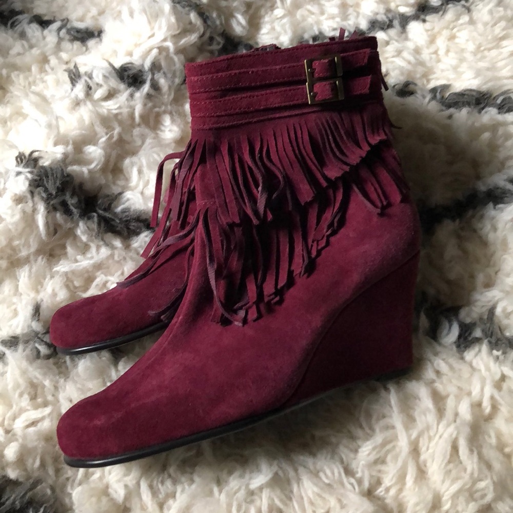Aerosoles suede fringe boots
